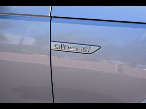 Used 2018 Audi A4 2.0T allroad Premium Plus image 52