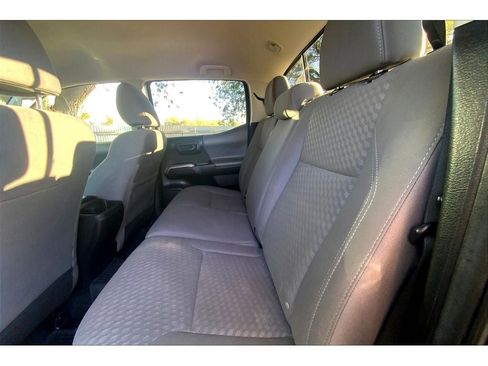 Used 2022 Toyota Tacoma SR5 image 27