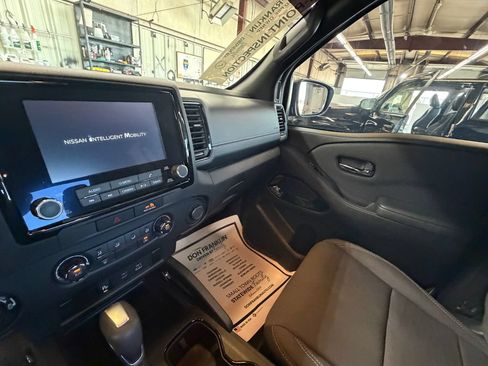 Used 2023 Nissan Frontier SV w/ Midnight Edition Package AWD/4WD image 14