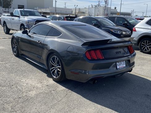 Used 2017 Ford Mustang GT image 10
