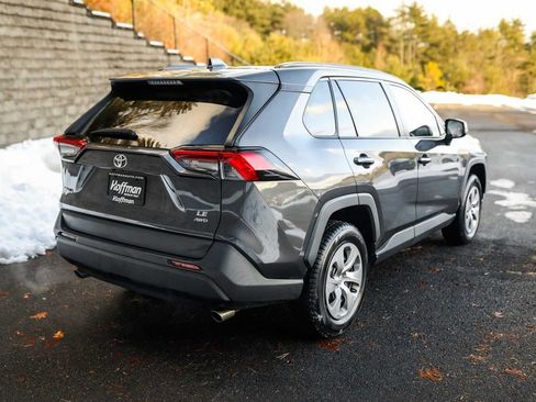 Used 2019 Toyota RAV4 LE image 5