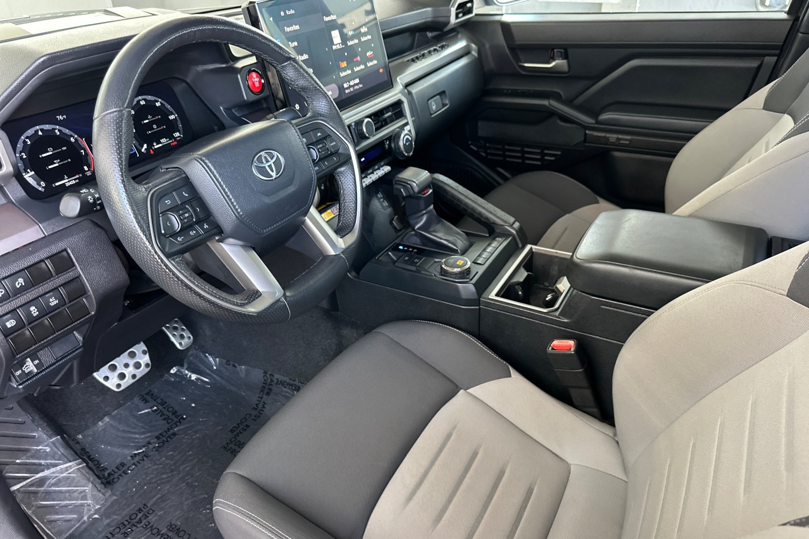 Used 2024 Toyota Tacoma TRD Sport w/ TRD Sport Upgrade Package RWD image 10