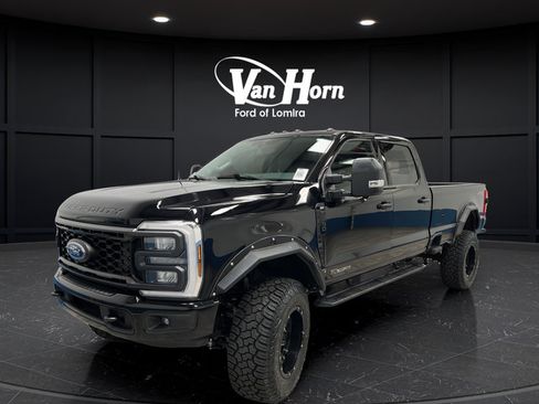Used 2024 Ford F250 XLT w/ XLT Premium Package AWD/4WD image 3