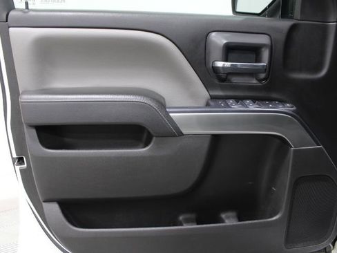 Used 2018 Chevrolet Silverado 1500 LT w/ All Star Edition image 16