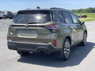 Certified 2025 Subaru Forester Touring AWD/4WD video 3