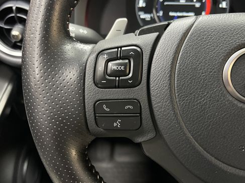 Used 2022 Lexus IS 350 F Sport RWD image 19