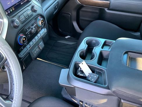 Used 2019 Chevrolet Silverado 1500 LT w/ All-Star Edition image 16