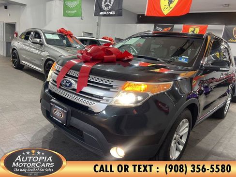 Used 2014 Ford Explorer XLT w/ Equipment Group 201A image 31