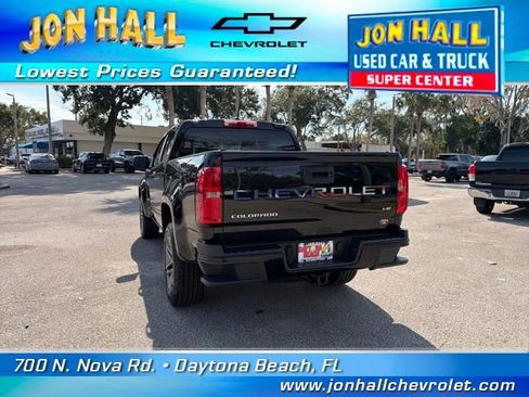 Used 2021 Chevrolet Colorado W/T w/ Custom Special Edition image 7