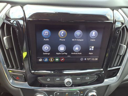 Used 2021 Chevrolet Traverse LT FWD image 5