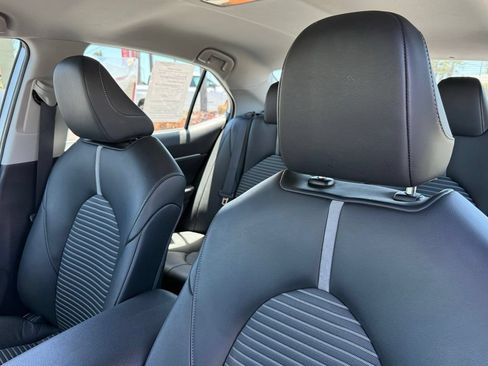 Certified 2023 Toyota Camry SE FWD image 20