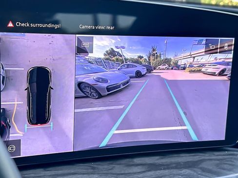 Used 2025 Audi Q5 Premium w/ Convenience Package image 20