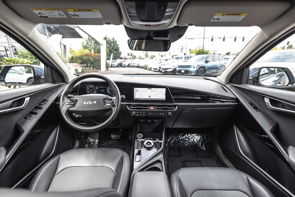 Used 2023 Kia Niro Wind FWD image 19