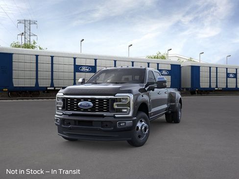 New 2026 Ford F350 Platinum w/ Platinum Plus Package AWD/4WD image 2