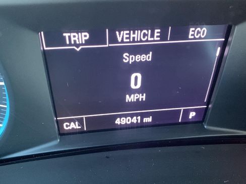 Used 2018 Chevrolet Equinox LT FWD image 8