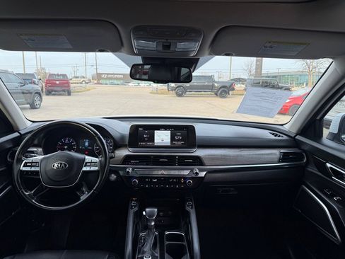 Used 2021 Kia Telluride EX image 23