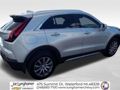 Certified 2019 Cadillac XT4 Premium Luxury FWD image 9