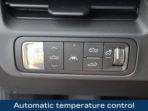 Used 2026 GMC Sierra EV Denali image 9