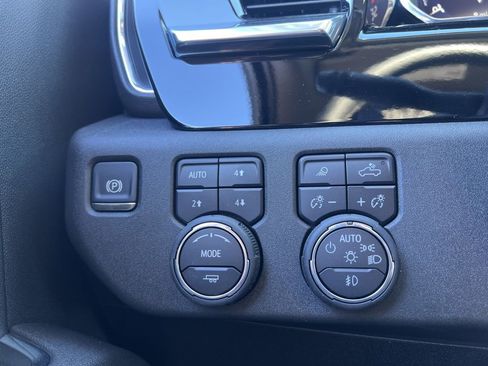 New 2025 Chevrolet Silverado 1500 RST w/ Convenience Package II image 14