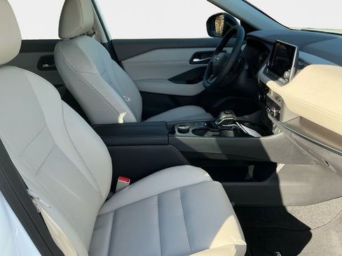 New 2026 Nissan Rogue SV image 16