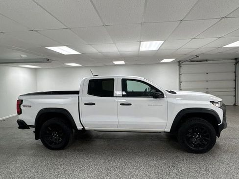 Used 2023 Chevrolet Colorado Trail Boss w/ Technology Package image 75