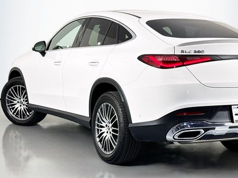 Certified 2025 Mercedes-Benz GLC 300 4MATIC image 16