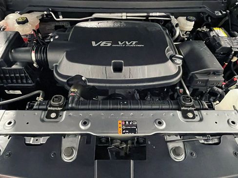 Used 2022 Chevrolet Colorado LT w/ LT Convenience Package image 36