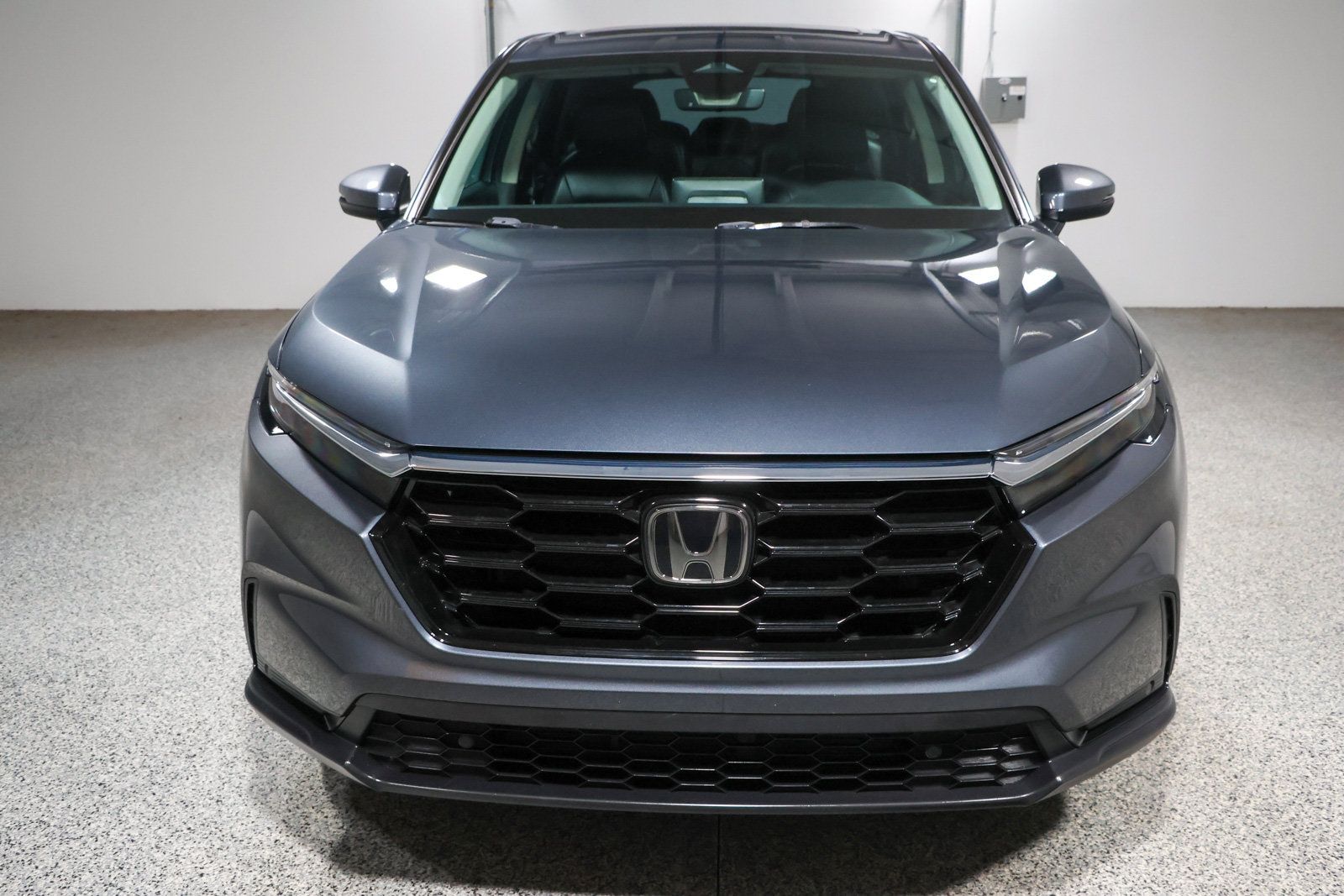 Used 2025 Honda CR-V EX-L image 4
