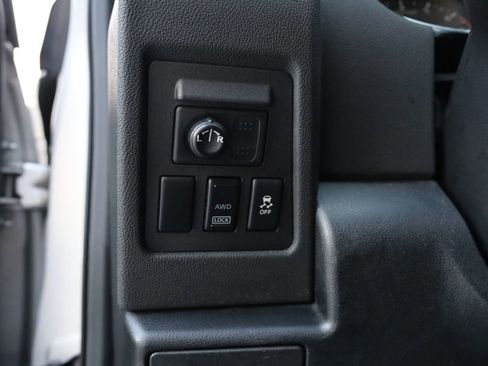 Used 2014 Nissan Rogue S image 21