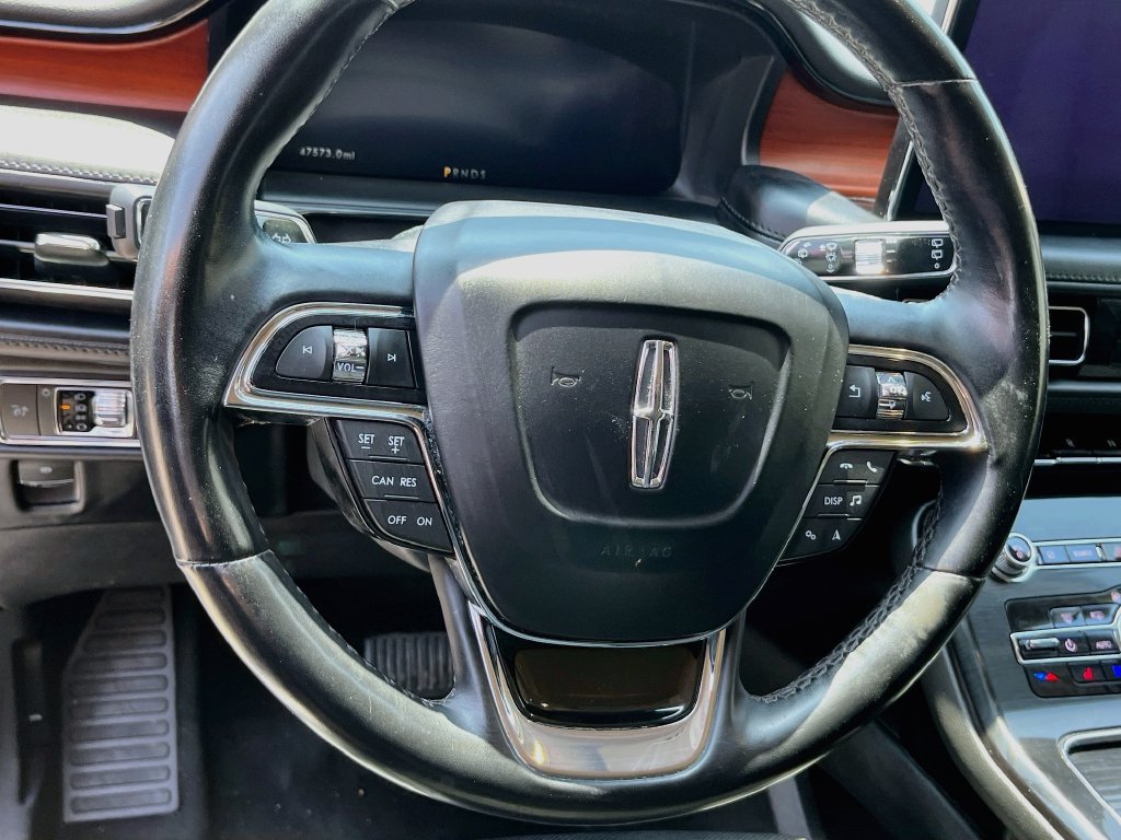 Used 2022 Lincoln Nautilus Reserve w/ Luxury Package FWD image 11
