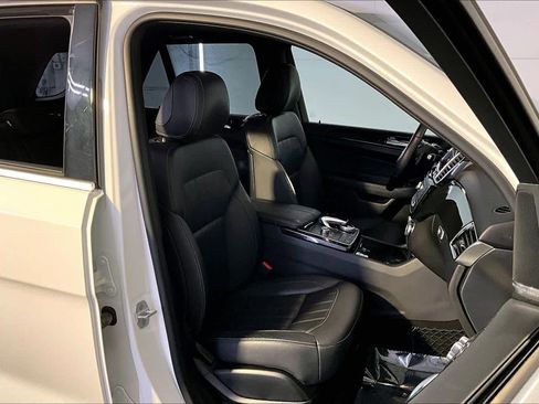 Used 2017 Mercedes-Benz GLE 350 4MATIC image 8