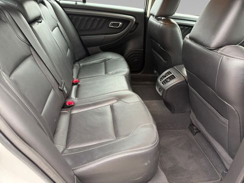 Used 2011 Ford Taurus SEL w/ 201A Rapid Spec Order Code image 13