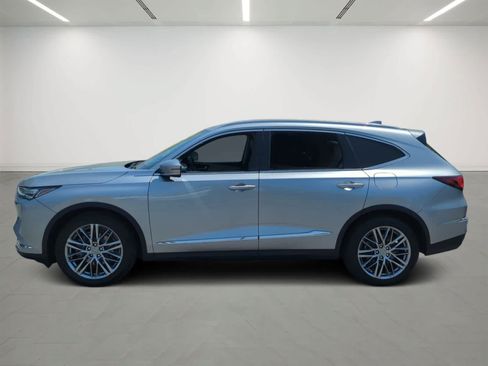 Used 2023 Acura MDX SH-AWD w/ Advance Package image 3