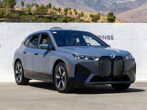 Certified 2023 BMW iX xDrive50 w/ Premium Package image 2