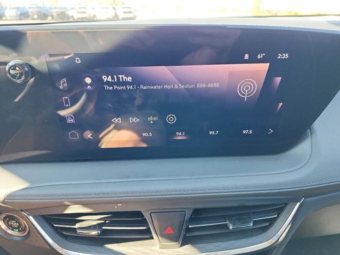 Certified 2025 Buick Encore GX Avenir w/ Avenir Technology Package image 15