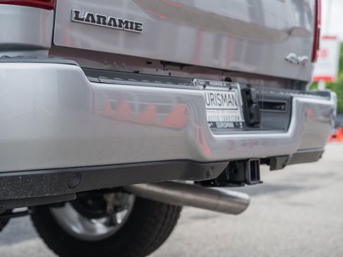 New 2026 RAM 2500 Laramie AWD/4WD image 7