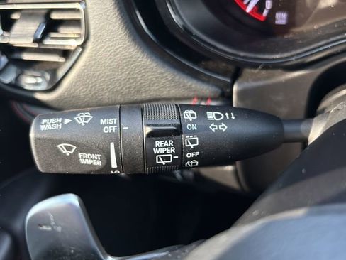 Used 2024 Dodge Durango GT AWD/4WD image 19