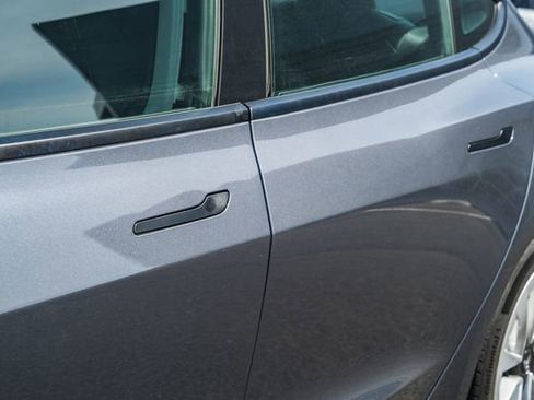 Used 2022 Tesla Model 3 RWD image 16