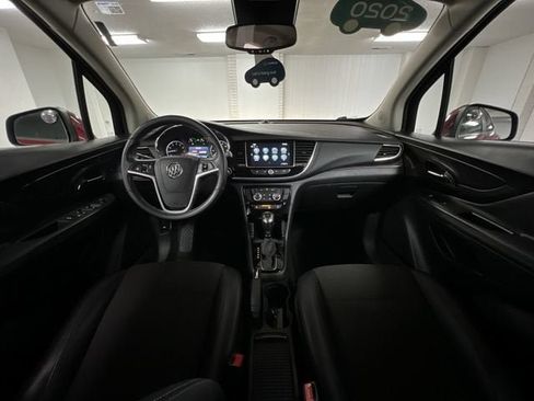 Certified 2020 Buick Encore Preferred FWD image 19
