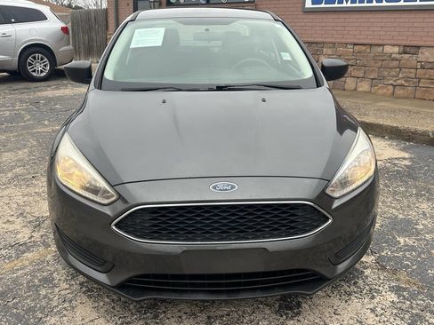 Used 2017 Ford Focus S image 4
