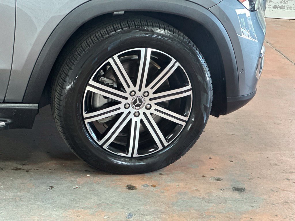 Used 2024 Mercedes-Benz GLE 450 4MATIC image 9