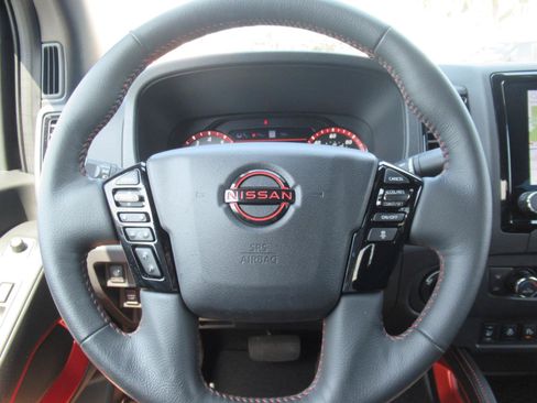Used 2023 Nissan Frontier PRO-4X w/ Pro Convenience Package AWD/4WD image 24