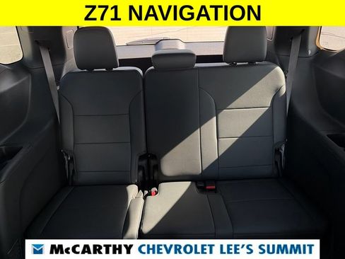 Used 2024 Chevrolet Traverse Z71 AWD/4WD image 38