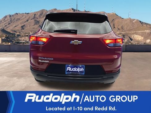 Used 2026 Chevrolet TrailBlazer LS FWD image 4