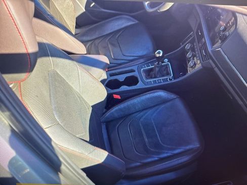 Used 2020 Volkswagen Jetta GLI Autobahn image 11