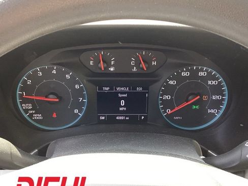 Used 2019 Chevrolet Equinox LS FWD image 11