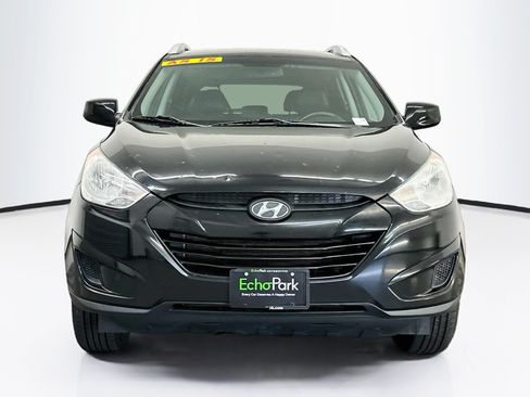 Used 2011 Hyundai Tucson GLS AWD/4WD image 2