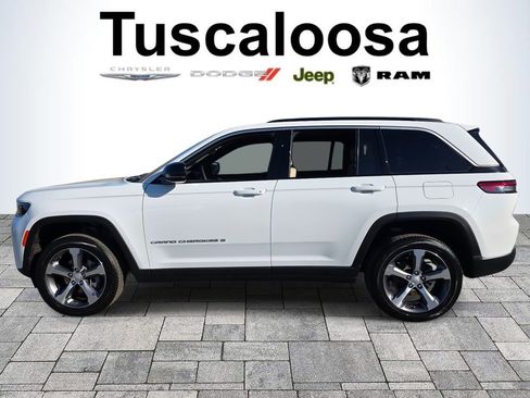 New 2026 Jeep Grand Cherokee Limited RWD image 4