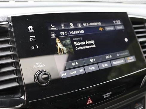 Used 2022 Honda Pilot EX-L image 17