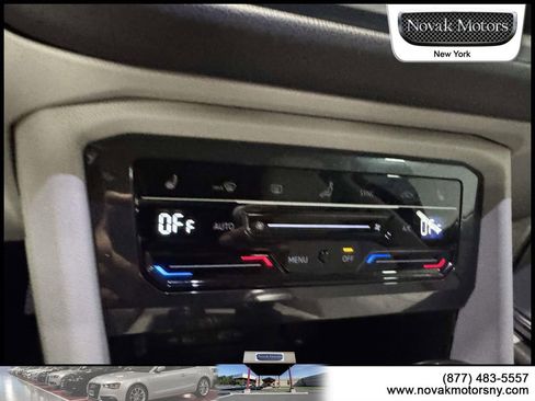 Used 2023 Volkswagen Tiguan SE image 22